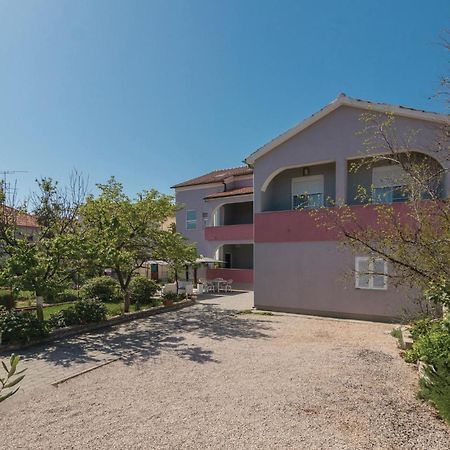 Nice Apartment In Zadar With Kitchen ภายนอก รูปภาพ